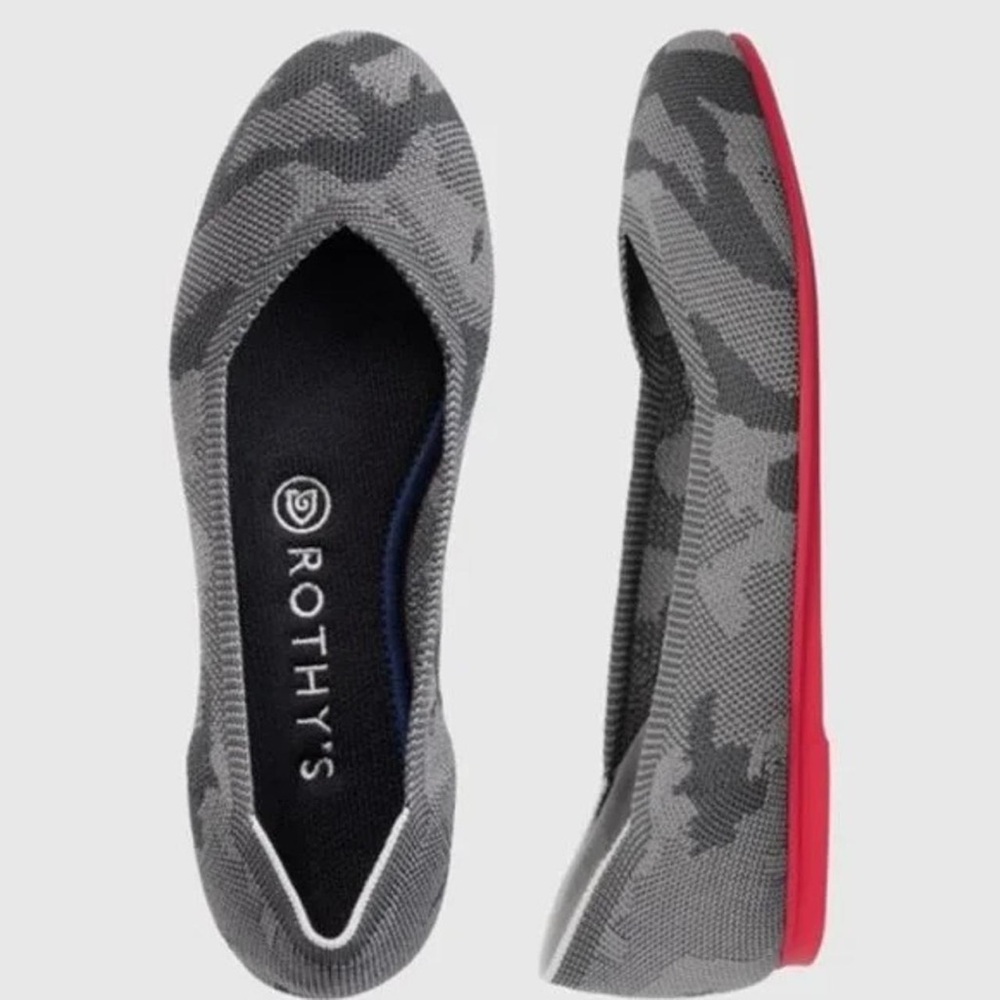 Rothy's The Flat Round Toe Ballet Flats‎ in a Gray Camo Women’s Shoes Size 8